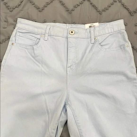 Style & Co Light Blue mid-rise Curvy Capri Jeans size 10 - Picture 8 of 11